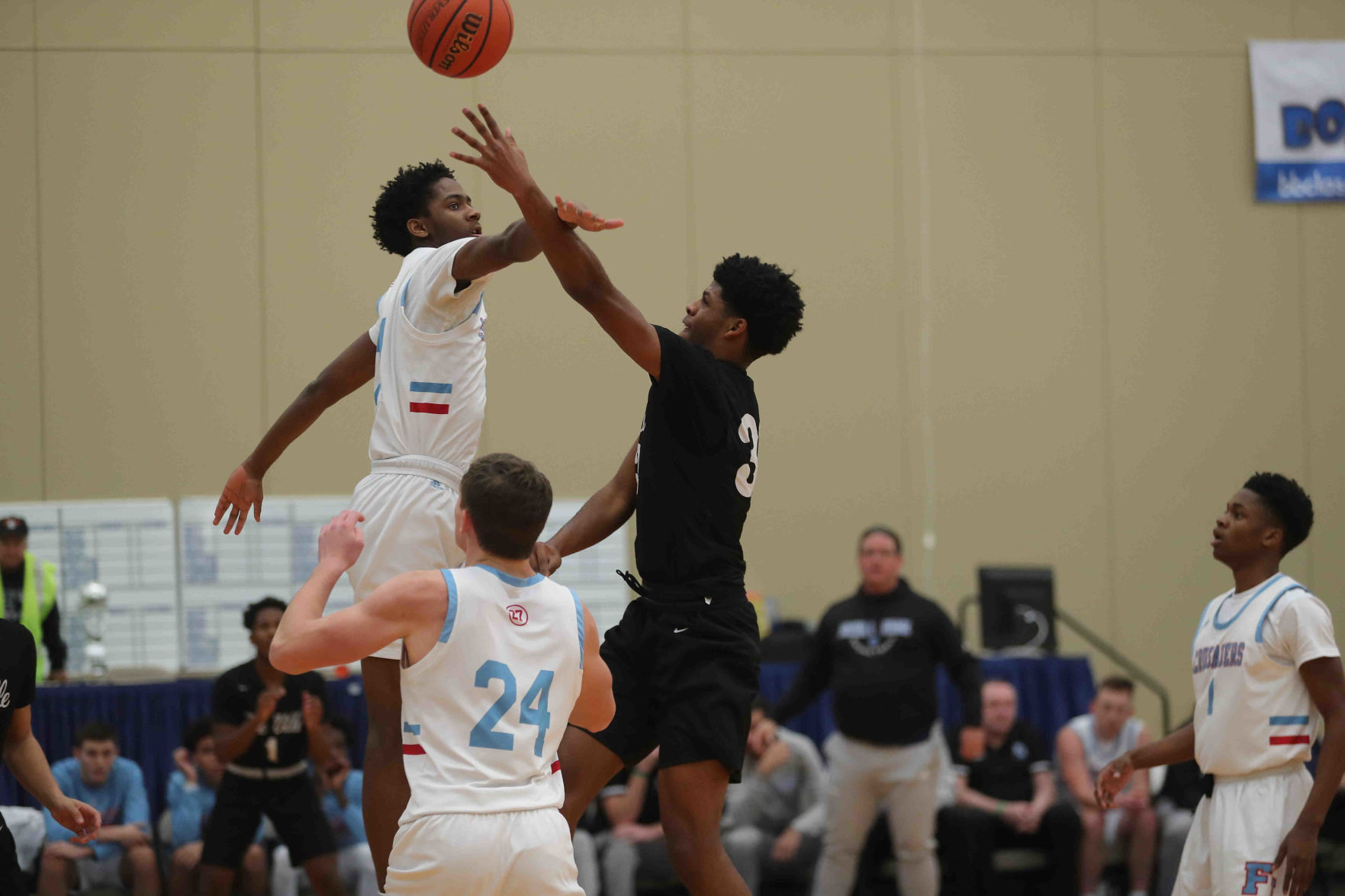 Pleasantville vs Father Judge in a Boardwalk Basketball Classic